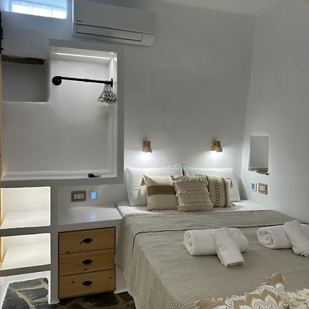 Mikri Kamara Suite Tripótamos 外观 照片